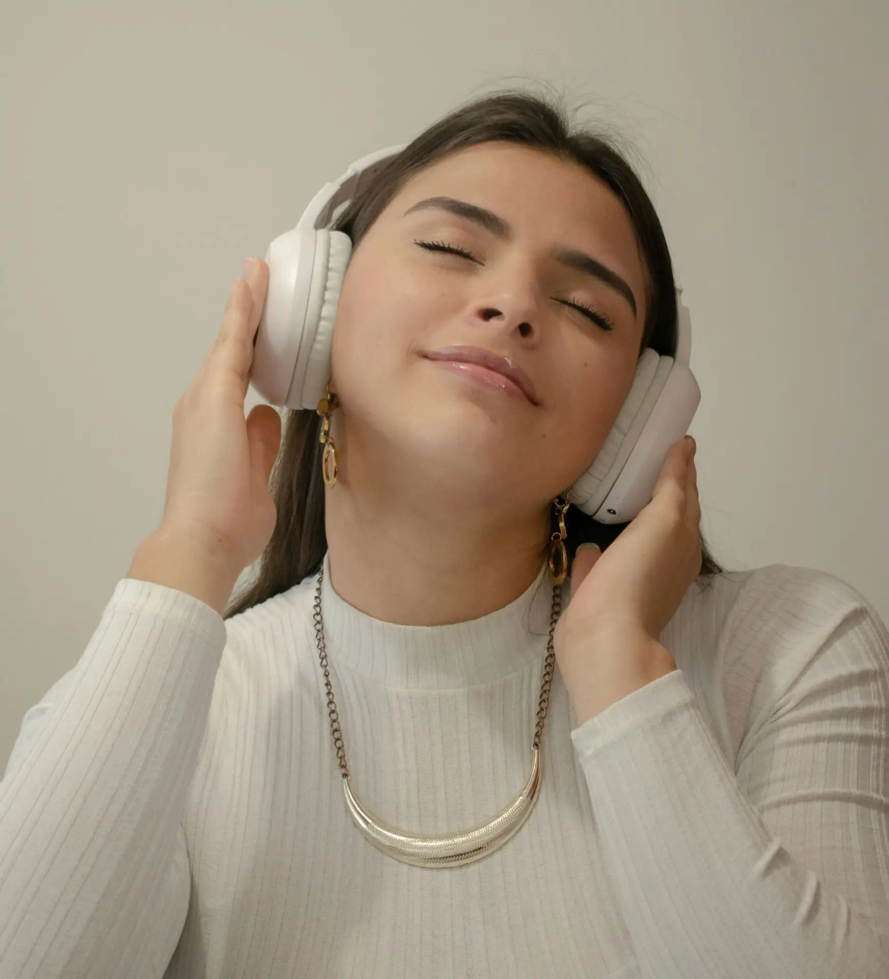 The Power of a “Feel Good Playlist”: Elevate Your Mood and Boost Your Productivity