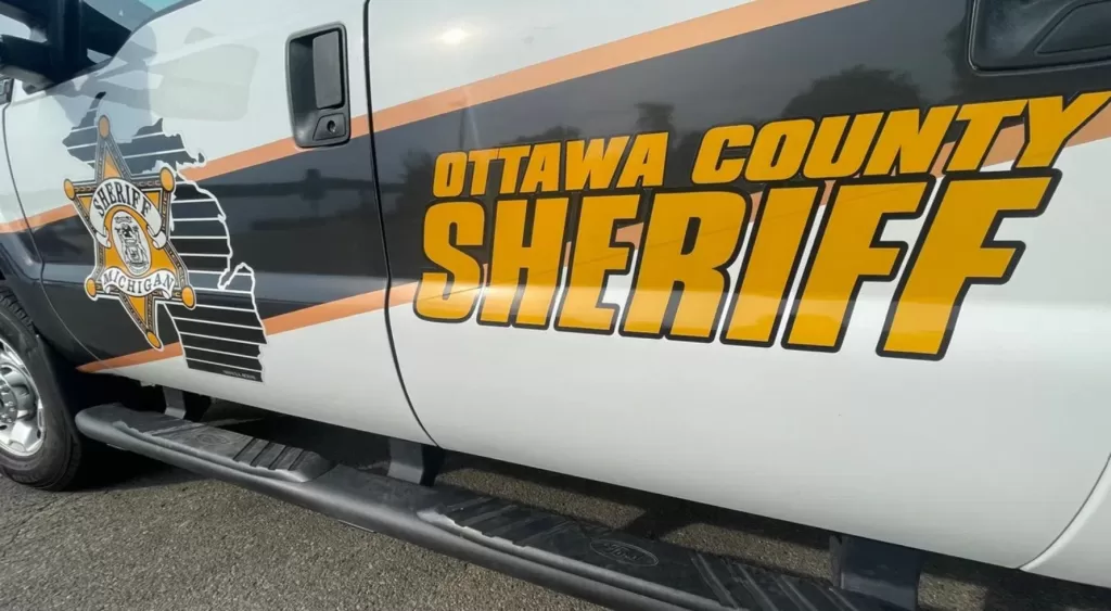 ottawa county sheriff police car