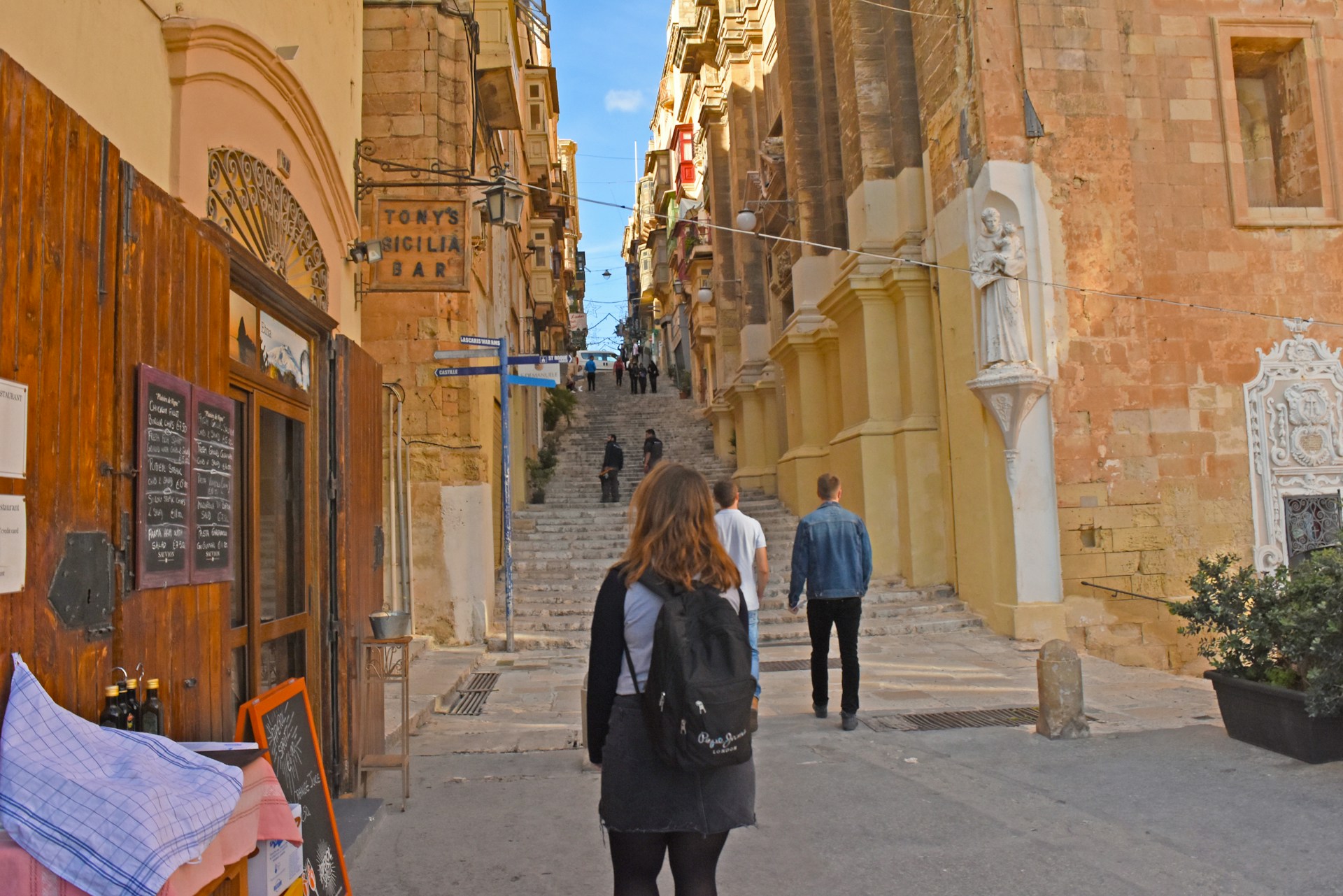 Travel Safety Tips for Women: Lessons from a Disturbing Incident